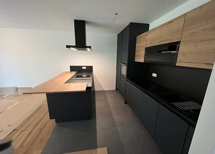 Διαμέρισμα Pr *